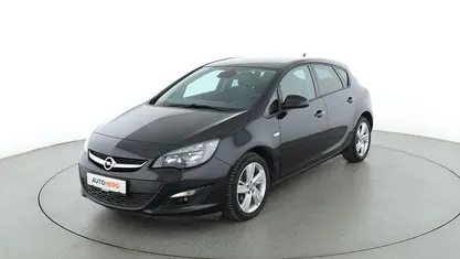 Schwarz Gebraucht 2015 Opel Astra Style Limousine | 9.760 € (Fairer Preis)