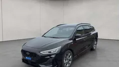 Schwarz Gebraucht 2023 Ford Focus ST-Line Kombi | 27.550 € (Fairer Preis)