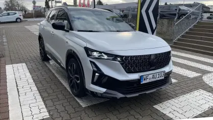 Gebraucht Renault Austral Esprit Alpine 200 PS (147 kW) 2025 Weiss dach schwarz (weiß) SUV