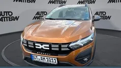 Orange Gebraucht 2023 Dacia Sandero Expression Kleinwagen | 16.440 € (Fairer Preis)