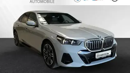 Gebraucht BMW i5 M Sport 250 kW (340 PS) 2024 Brooklyn grau metallic Limousine