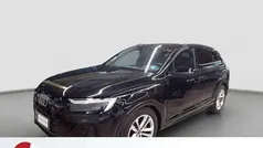 Schwarz (mythosschwarz) Gebraucht 2025 Audi Q7 S-Line SUV | 64.790 € (Superpreis)
