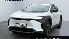 Platinumweiß perleffekt Gebraucht 2025 Toyota bZ4X SUV | 40.980 € (Fairer Preis)