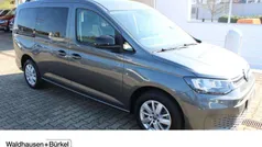 Grau Gebraucht 2024 VW Caddy Maxi Life Van / Kleinbus | 32.750 € (Fairer Preis)
