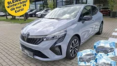 Gebraucht 2025 Renault Clio V Techno Limousine | 22.780 € (Fairer Preis)