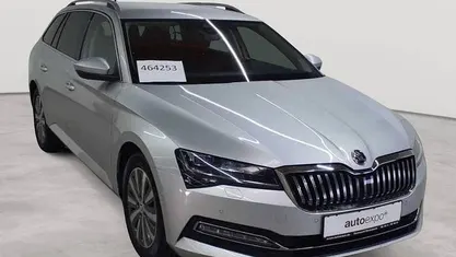 Brillantsilber metallic Gebraucht 2022 Skoda Superb Style Kombi | 23.990 € (Fairer Preis)