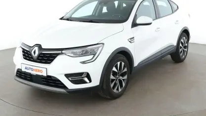 Gebraucht Renault Arkana Equilibre 140 PS (102 kW) 2023 Weiß SUV