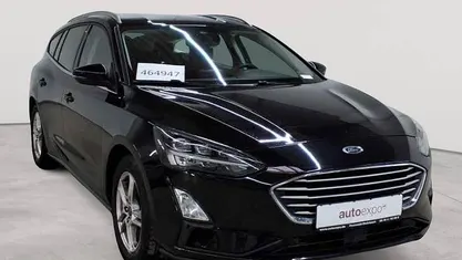 Gebraucht Ford Focus Cool & Connect 125 PS (91 kW) 2021 Obsidianschwarz metallic Kombi