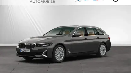 Używany BMW 520 Sport Line 190 KM (139 kW) 2023 Szary Kombi