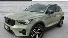 Sage green Gebraucht 2023 Volvo XC40 Plus SUV | 32.900 € (Fairer Preis)
