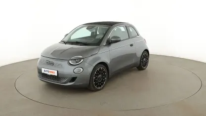 Usata Fiat 500e La Prima 86 kW (118 CV) 2021 Grigio Cabrio