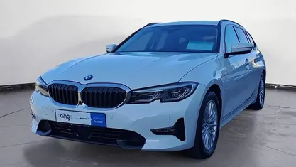 Second-hand BMW 330e Sport Line 184 CP (135 kW) 2021 Alb Break