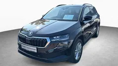 Black magic perleffekt Gebraucht 2024 Skoda Karoq Selection SUV | 28.950 € (Guter Preis)