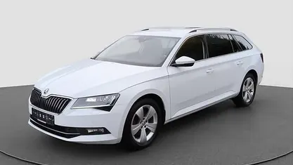 Gebraucht Skoda Superb Style 2019 Moonweiss Kombi