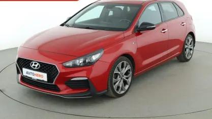 Gebraucht Hyundai i30 N Line 140 PS (102 kW) 2019 Rot Limousine