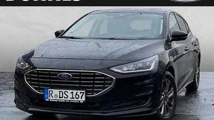 Second-hand Ford Focus Titanium 125 CP (91 kW) 2022 Negru Berlinǎ