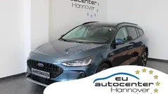 Chromablau metallic Gebraucht 2024 Ford Focus Active Kombi | 24.450 € (Superpreis)