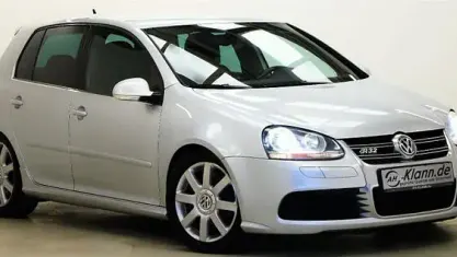 Usata VW Golf IV R 250 CV (183 kW) 2006 Argento Berlina