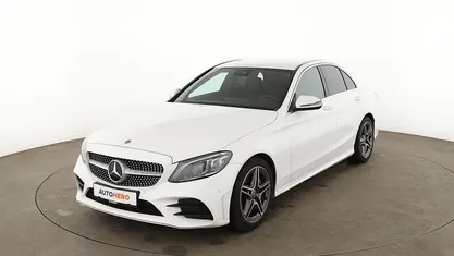 Gebraucht Mercedes C300 AMG line 258 PS (189 kW) 2019 Weiß Limousine
