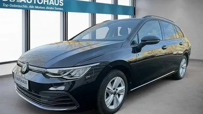 Schwarz Gebraucht 2023 VW Golf VIII Life Kombi | 18.730 € (Guter Preis)