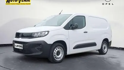 Kaolin weiß Gebraucht 2025 Opel Combo Van / Kleinbus | 23.750 € (Fairer Preis)