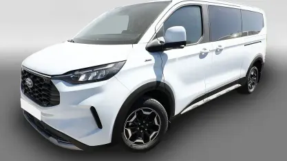Ny Ford Tourneo Active 170 HK (125 kW) 2026 Hvid MPV