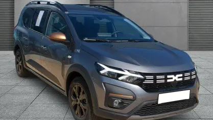 Neu Dacia Jogger Extreme 110 PS (80 kW) 2025 Dolomitgrau Van / Kleinbus