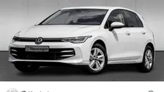Gebraucht 2024 VW Golf VIII Life Limousine | 23.890 € (Guter Preis)