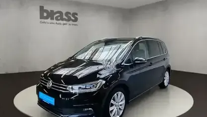 Gebraucht VW Touran Highline 179 PS (131 kW) 2018 Deep black perleffekt Van / Kleinbus