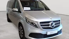 Gebraucht 2022 Mercedes V300 Avantgarde Van / Kleinbus | 62.690 € (Fairer Preis)
