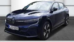 Nachtblau metallic Gebraucht 2023 Renault Mégane Evolution Limousine | 30.994 € (Guter Preis)