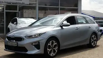 Gebraucht Kia Ceed Sportswagon Spirit 140 PS (102 kW) 2019 Silber Kombi