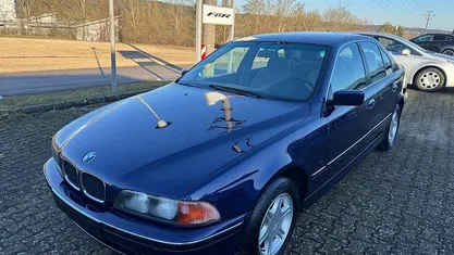 Blau Gebraucht 1997 BMW 520 Limousine | 5.900 € (Teuer)