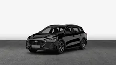 Schwarz Gebraucht 2023 Ford Focus Titanium Kombi | 20.908 € (Guter Preis)
