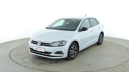 Gebraucht VW Polo IQ Drive 2019 Weiß Limousine