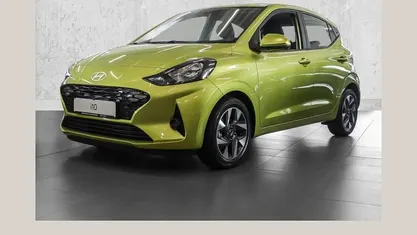 Gebraucht Hyundai i10 Trend 63 PS (46 kW) 2025 Kleinwagen