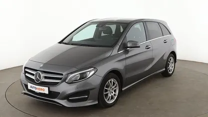 Grau Gebraucht 2016 Mercedes B200 Urban Van / Kleinbus | 16.840 € (Fairer Preis)