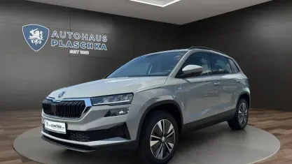 Gebraucht Skoda Karoq Tour 110 PS (80 kW) 2022 Grau SUV