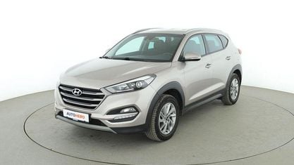 Käytetty Hyundai Tucson Advantage 132 HP (97 kW) 2017 Valkoinen Katumaasturi