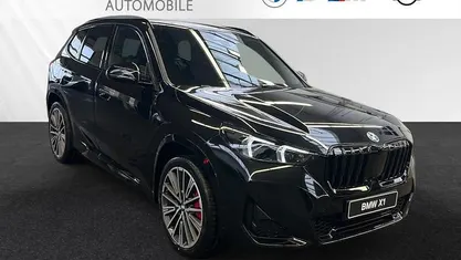 Schwarz Neu 2025 BMW X1 Luxury Line SUV | 53.890 € (Fairer Preis)