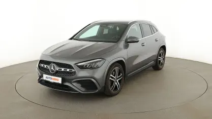Używany Mercedes GLA200 AMG line 177 KM (130 kW) 2023 Szary SUV