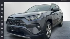 Marlingrau metallic Gebraucht 2021 Toyota RAV4 Hybrid Plus SUV | 31.470 € (Fairer Preis)