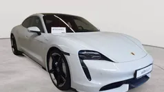 Carraraweißmetallic Gebraucht 2020 Porsche Taycan Turbo Limousine | 73.990 € (Fairer Preis)