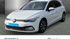 Gebraucht 2024 VW Golf VIII Move Kleinwagen | 21.960 € (Superpreis)