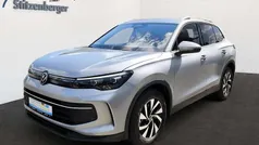 Oyster silver metallic Neu 2025 VW Tiguan Life SUV | 38.490 € (Fairer Preis)