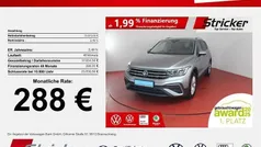 Silber (pyritsilber metallic) Gebraucht 2024 VW Tiguan Allspace Life SUV | 33.979 € (Superpreis)