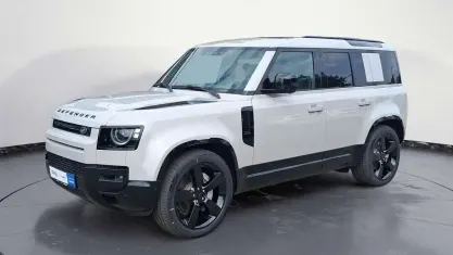Neu Land Rover Defender HSE Dynamic 349 PS (256 kW) 2026 Grau SUV