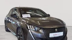 Platinum grau metallic Gebraucht 2023 Peugeot 208 GT Kleinwagen | 16.390 € (Fairer Preis)