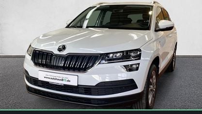 Gebraucht Skoda Karoq Clever 110 PS (80 kW) 2022 Moonweiß perleffekt SUV
