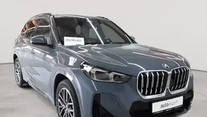 Gebraucht BMW X1 M Sport 150 PS (110 kW) 2023 Storm bay metallic SUV
